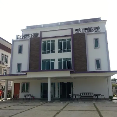 Kompovilla House No 30-3